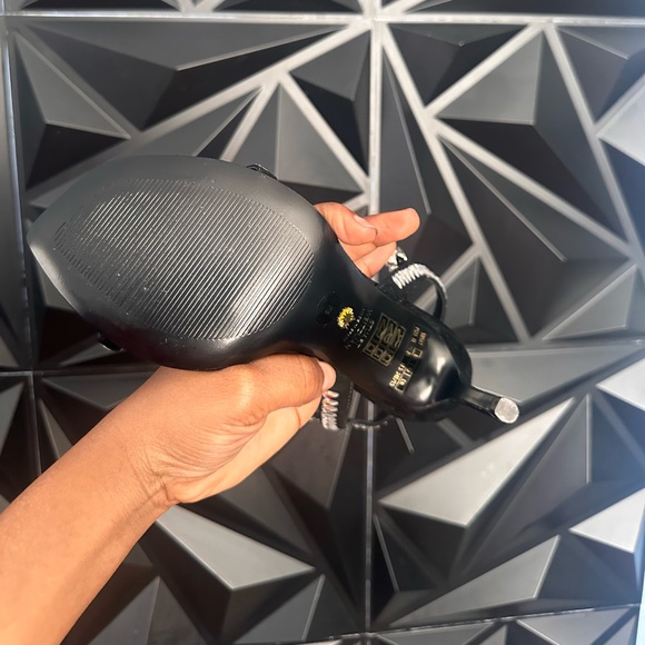 Stuart weitzman heels - Picture 3 of 4